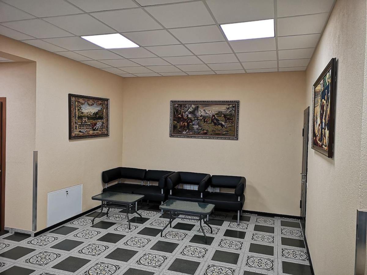 Отель Визит Pogreby  Esterno foto