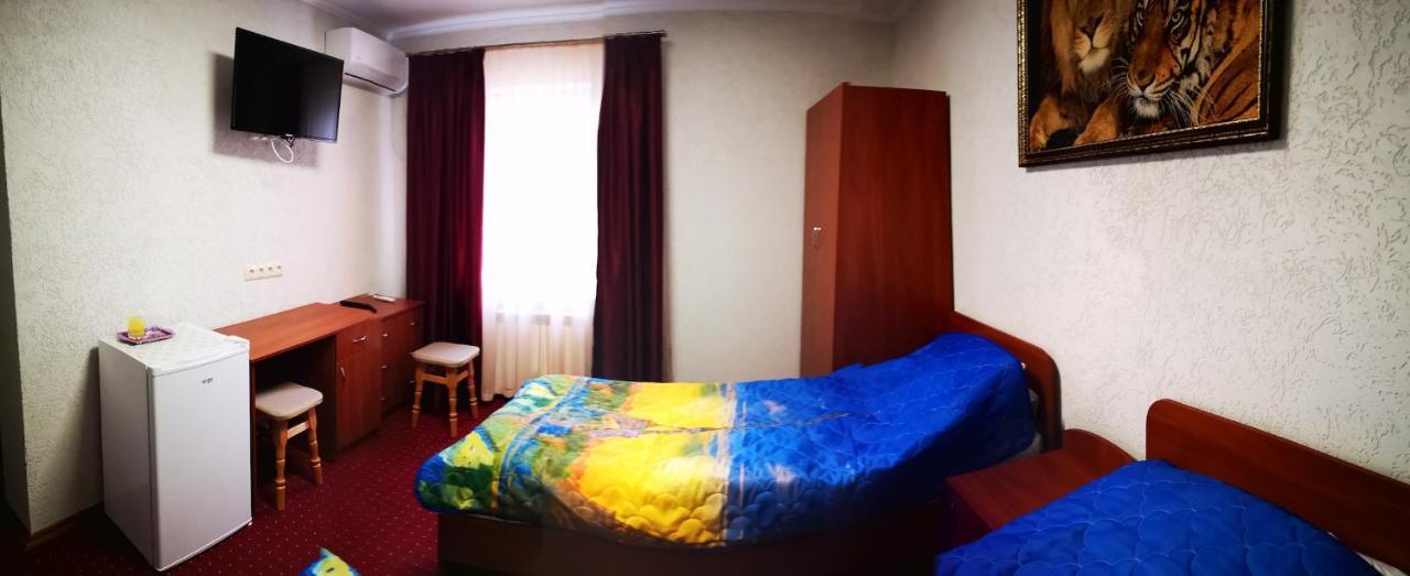 Отель Визит Pogreby  Esterno foto